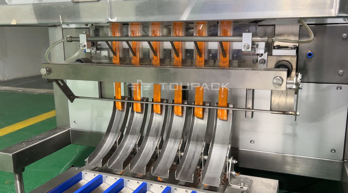 Máquina de embalagem de saquetes de várias colunas com pesador de compressão