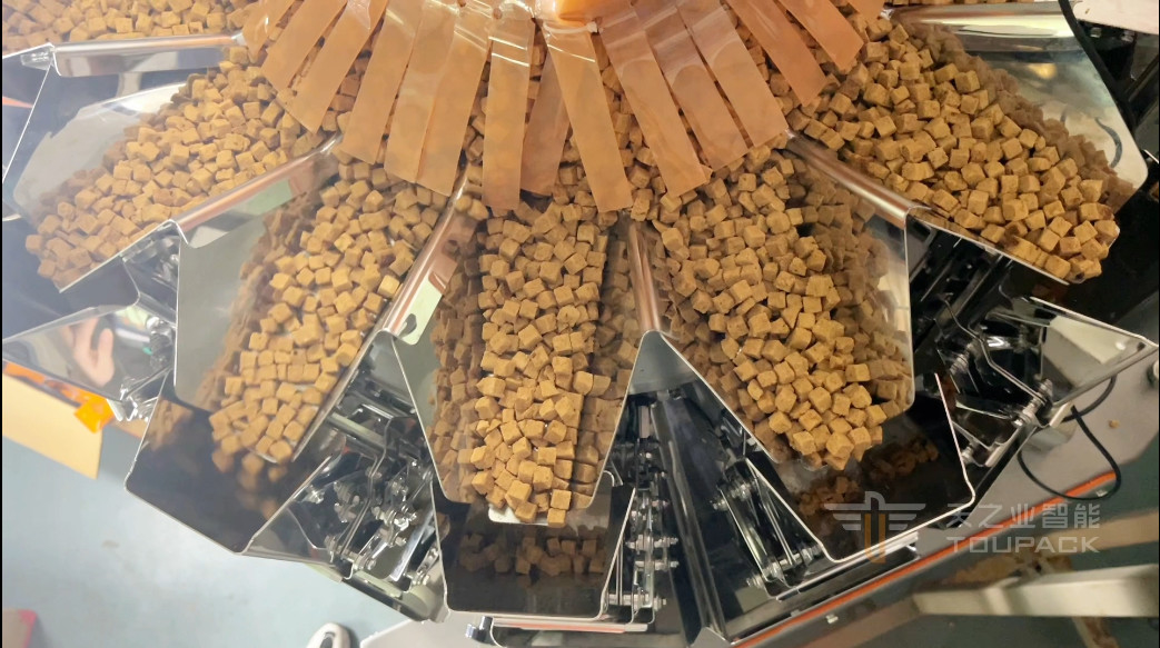 Máquina automática de embalagem de doces de chocolate com goma vertical Máquina de pesagem e embalagem inteligente de alta velocidade 120BPM