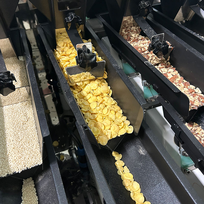 Máquina de Embalagem de Sacos Pré-fabricados para Ração de Pássaros Máquina de Embalagem para Ração de Cães e Gatos Equipamento Multifuncional de Embalagem de Grânulos Máquina de Pesagem Multicabeças