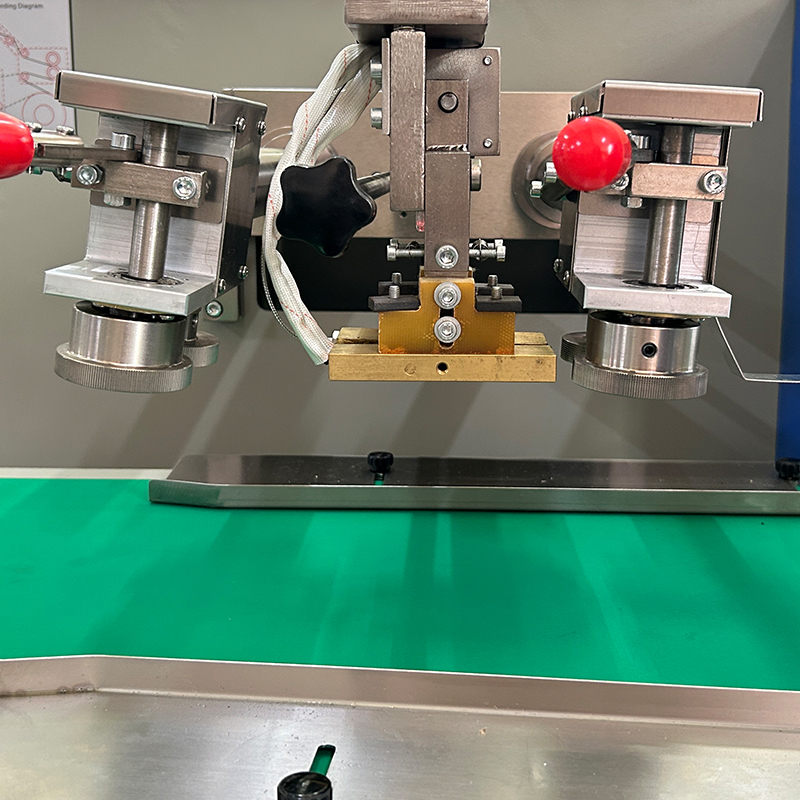 Máquina Automática de Embalagem em Saco Almofada 30-80 Pacotes/Min para Embalagem de Alimentos